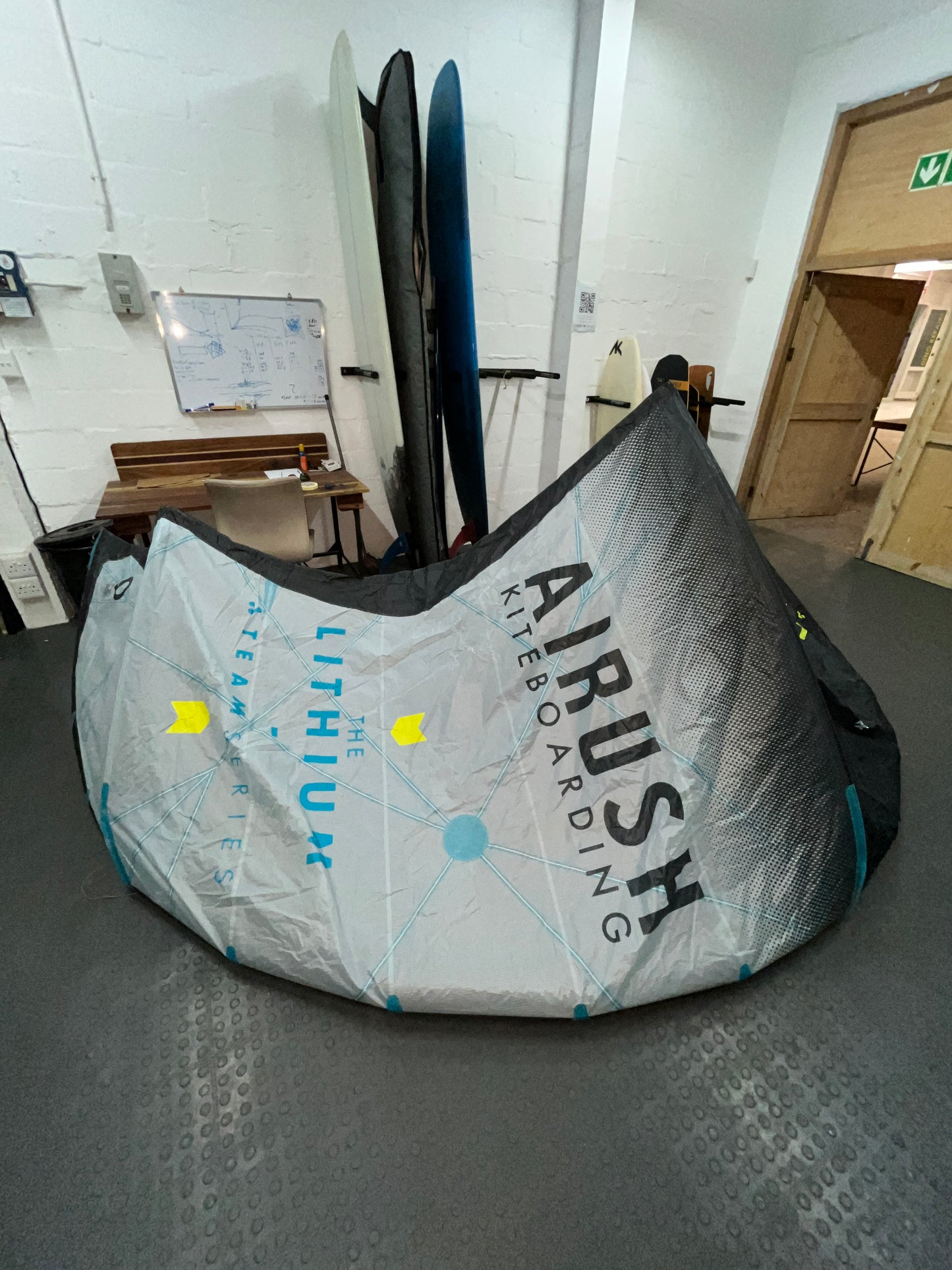 Lithium v13 TEAM 9m