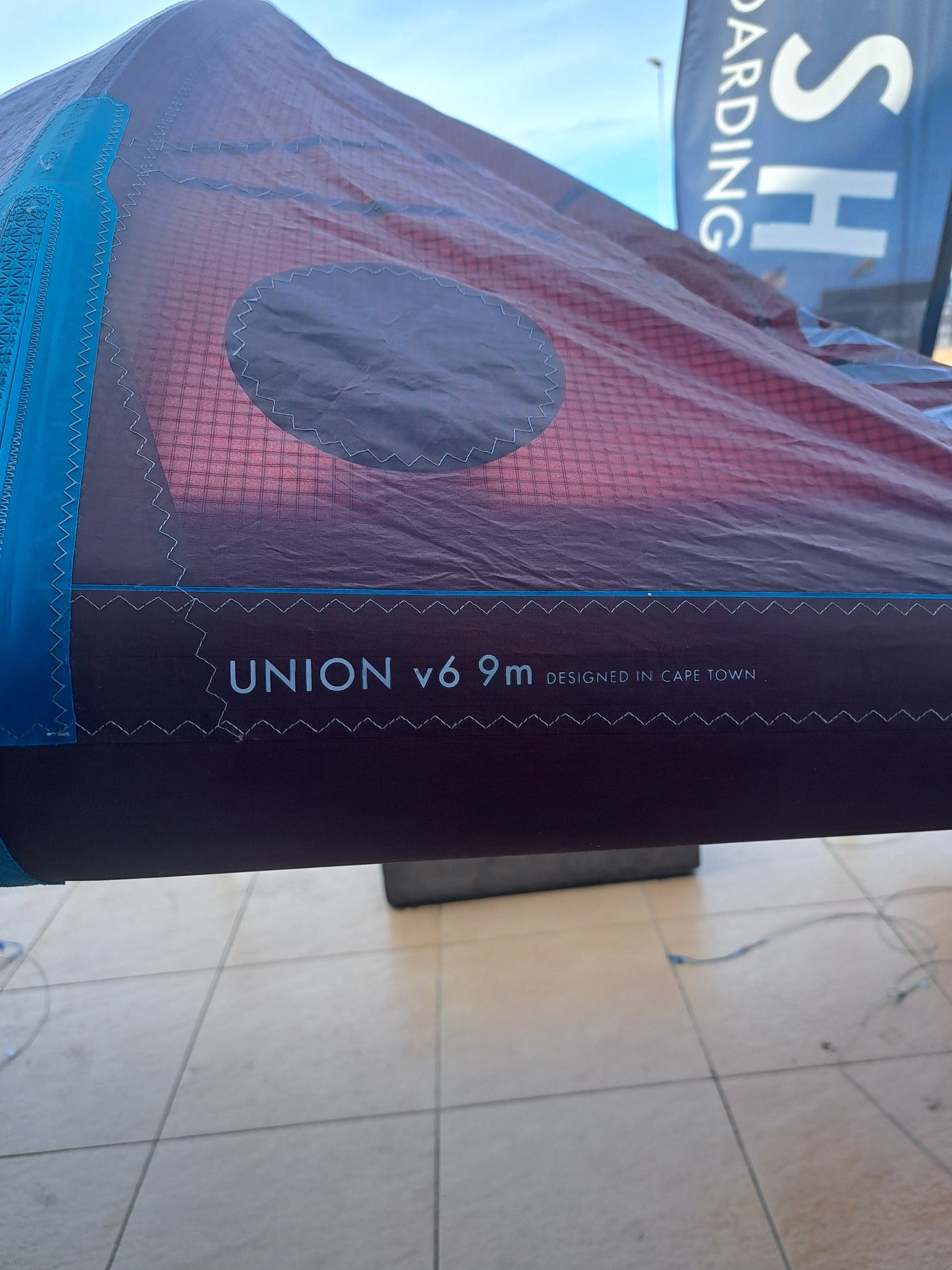 Union v6 9m - Red and Teal